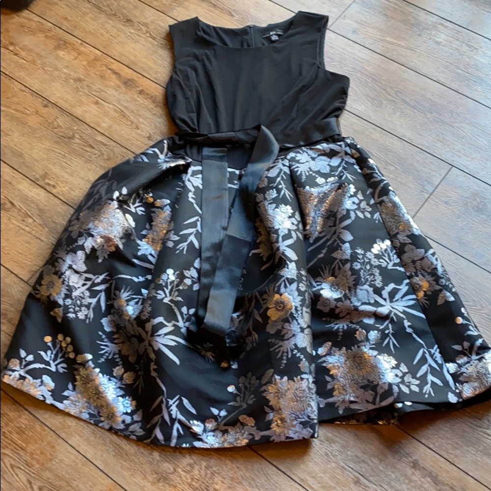 R & K women’s dress with ribbon belt